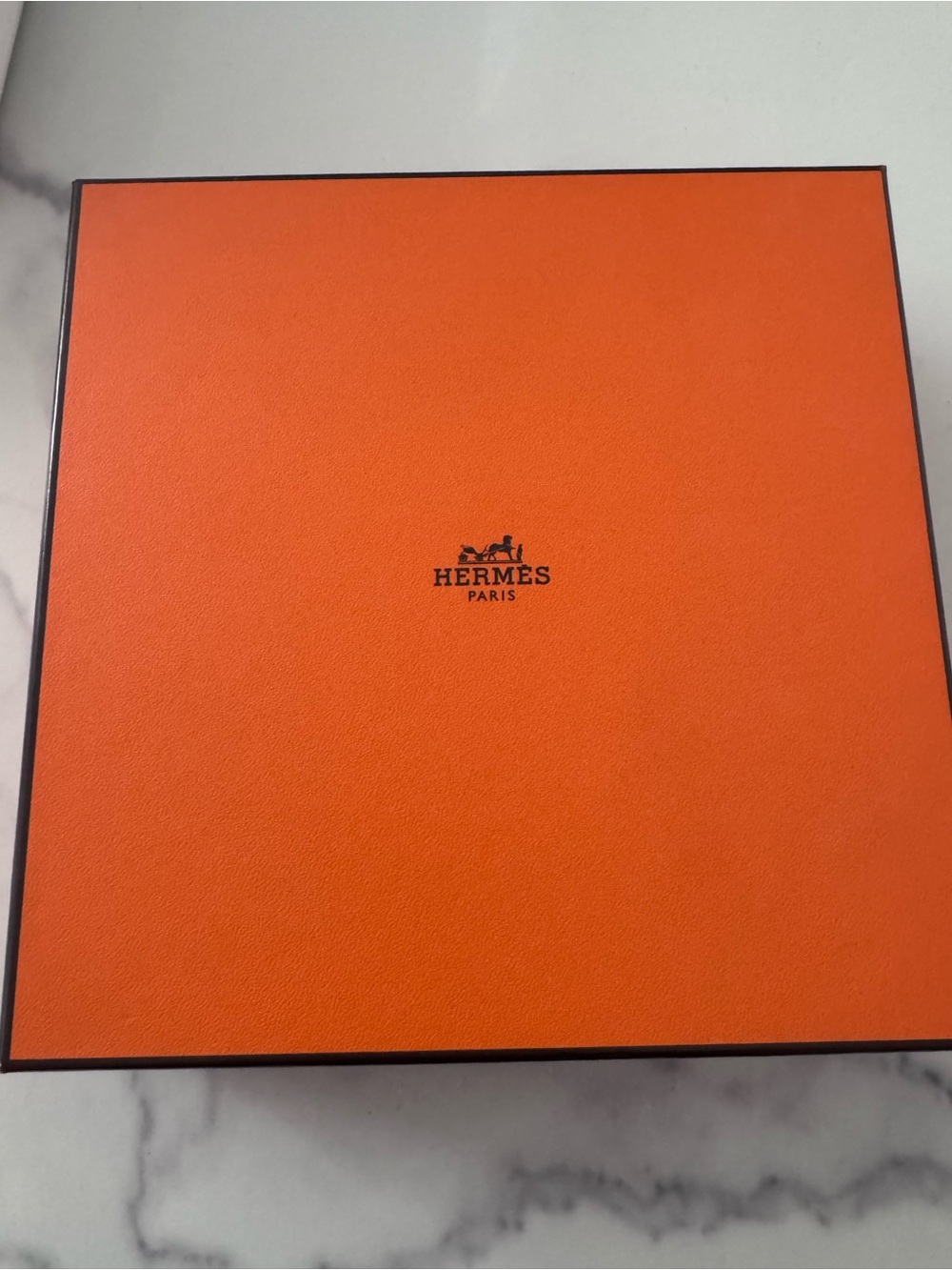 Hermes reversible Belt kit w/ Guillochee Buckle - Picture 10 of 11